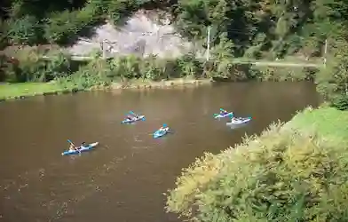 Kajakfahren auf der Semois - Strecke Poupehan-Vresse (16km)