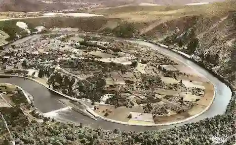 Unverzichtbare Sehenswürdigkeit Provinz Namur Jambon de la Semois