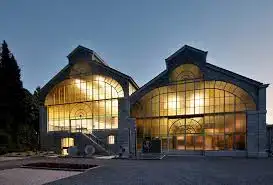 Exhibition room with works by Albert Raty