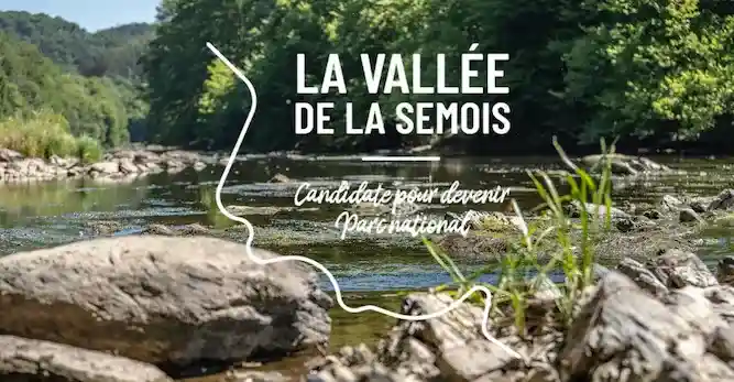 Wilde meander van de Semois gezien vanaf het uitkijkpunt van Membre – Nationaal Park Wallonië