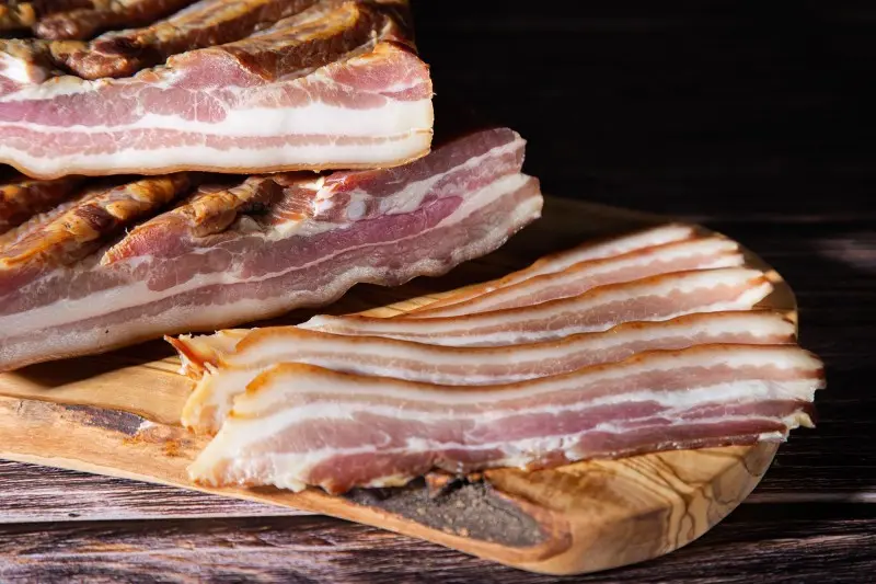 Lard fumé des Ardennes tranché épais